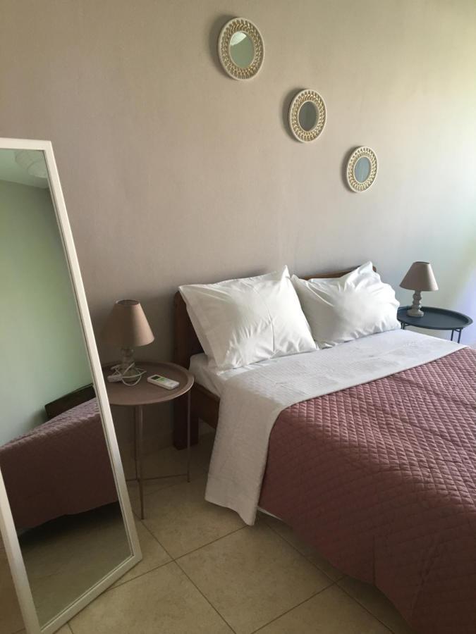 180 Degree Sea View Apartment Palaiochora Exterior foto